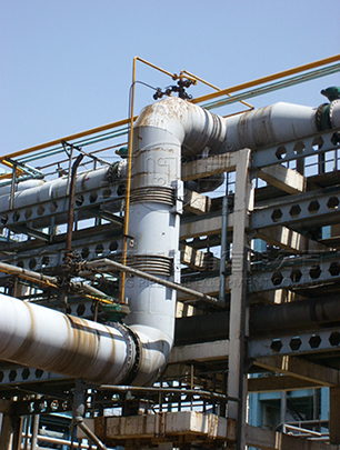 四川省阿壩阿壩縣雙鉸鏈橫向<a href=http://m.qilim.cn target=_blank class=infotextkey>補(bǔ)償器</a>安裝現(xiàn)場